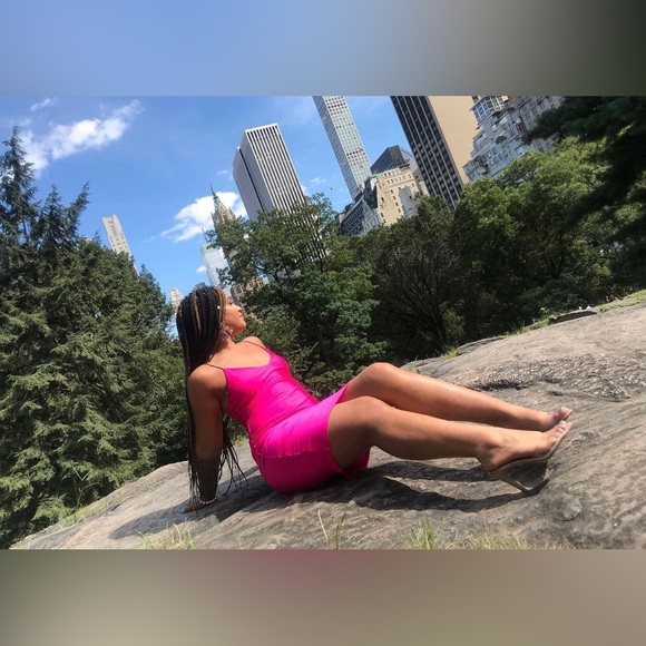 Shinestar Midi Dress Pink Spaghetti Straps V-Neck Medium Bodycon Summer Back Out - Picture 13 of 15